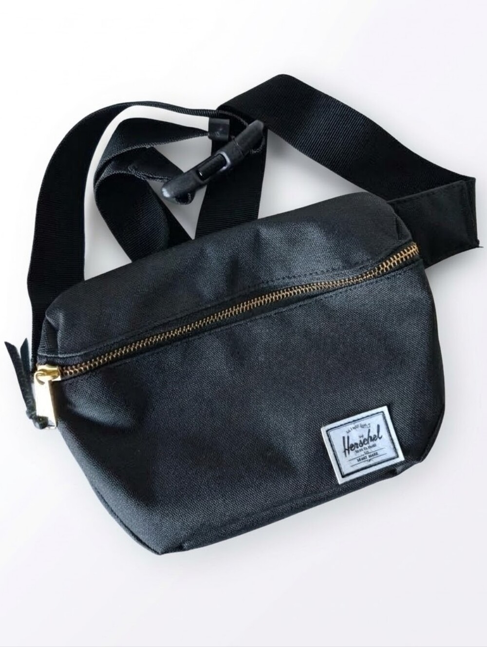 Herschel Supply Co. Fifteen Hip Pack / Belt Bag Black & Gold